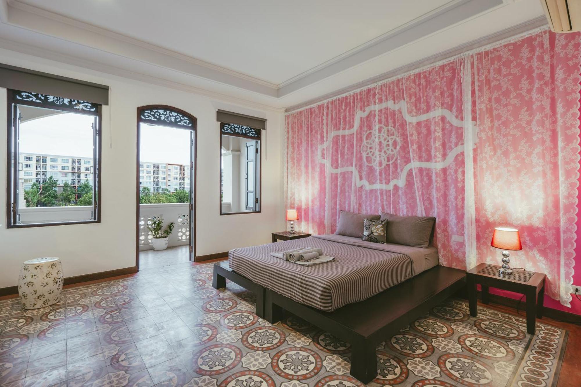 Botan Boutique Hotel Patong Екстер'єр фото