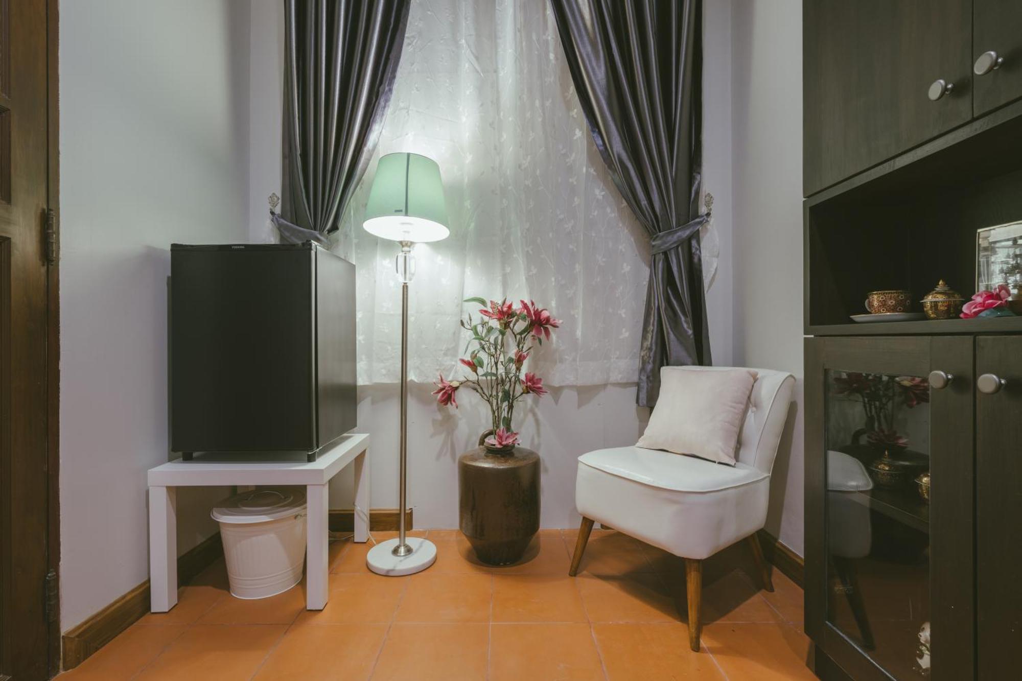 Botan Boutique Hotel Patong Екстер'єр фото